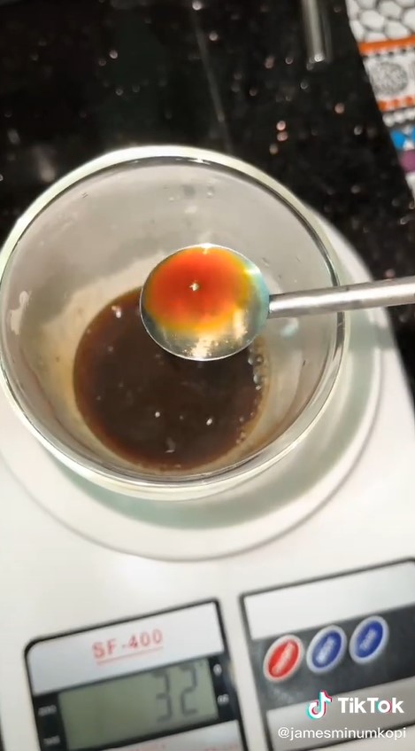 Tanpa mesin, begini 5 cara mudah membuat kopi espresso ala kafe