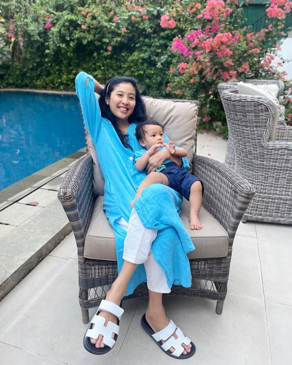  potret Olivia Zalianty momong anak © berbagai sumber