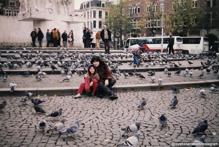 Isyana Sarasvati telusuri alam Instagram