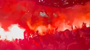 Momen fans Australia nobar jam 3 pagi, perayaan meriah lolos 16 besar