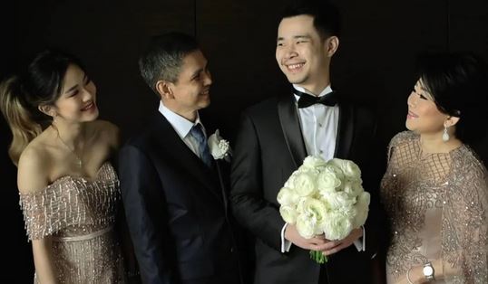 beda gaya Aliyyah Kohl dan Jessica Jane © 2022 brilio.net