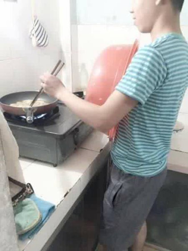 orang takut kena cipratan minyak  © 2022 brilio.net