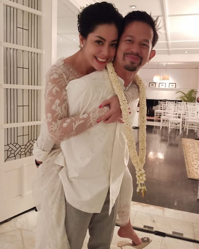 pernikahan kedua aktris © berbagai sumber pernikahan kedua aktris © berbagai sumber