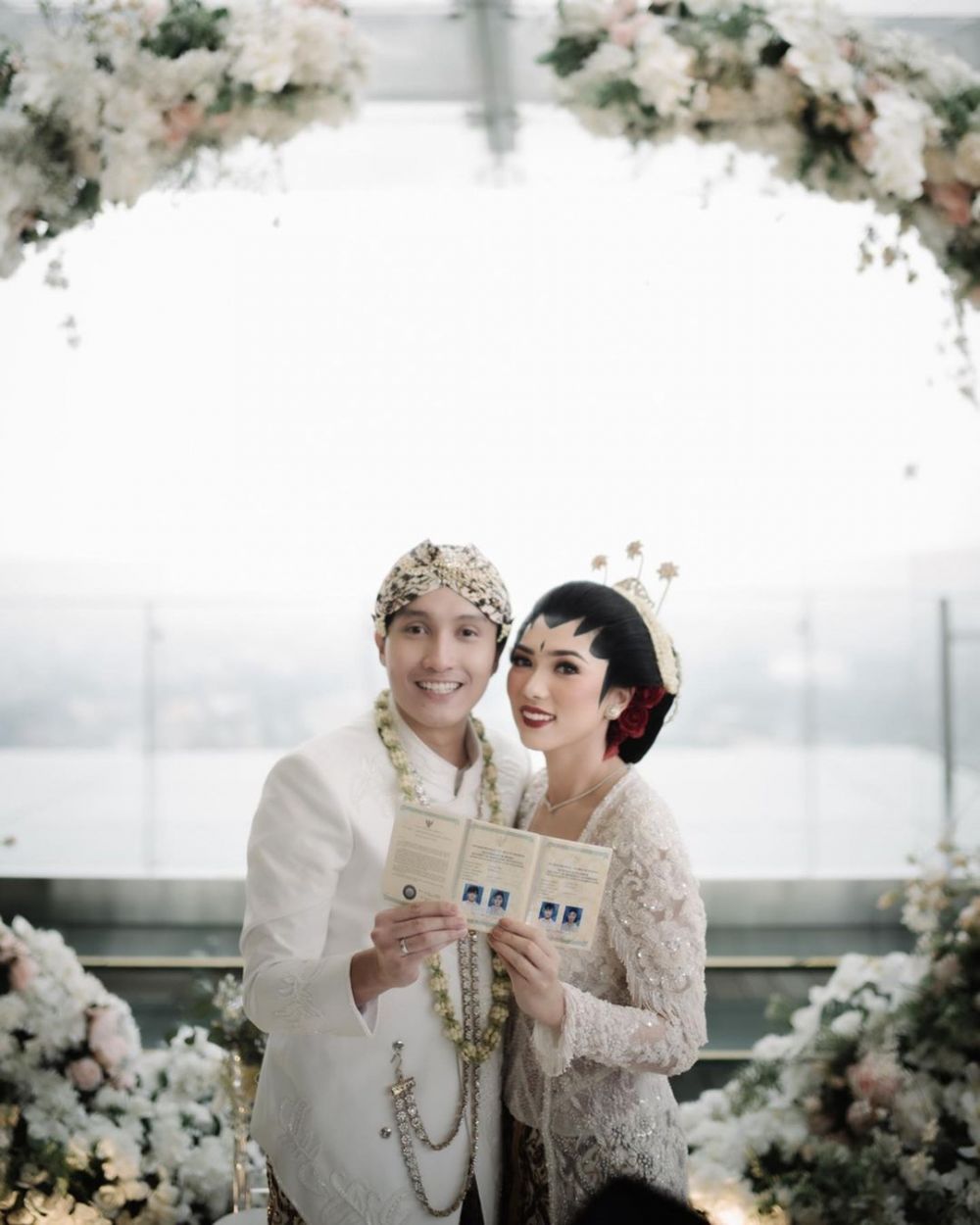 gaya pernikahan artis yang menikah di tanggal cantik © berbagai sumber