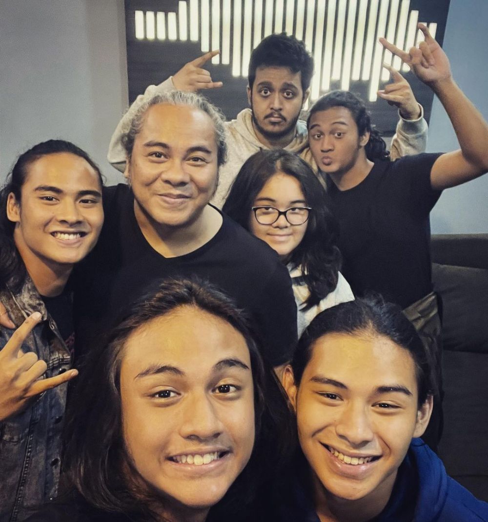 suami Wulan Guritno Bukan Cinta Biasa © Instagram