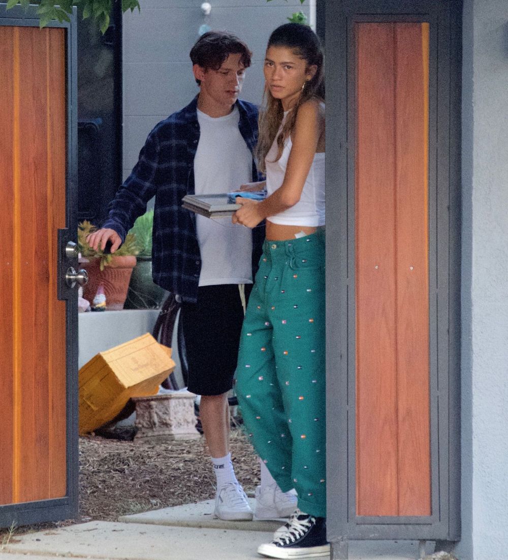 Zendaya dan Tom Holland istimewa