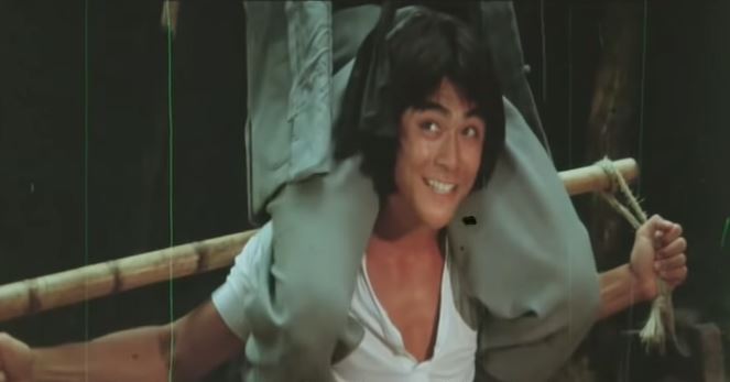 willy dozan di Crystal fist © berbagai sumber