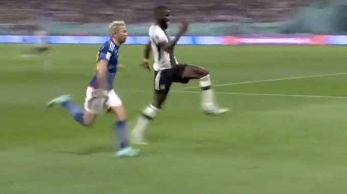 Video parodi Rudiger lari dari lapangan sampai pulang ke Jerman ini kocak abis