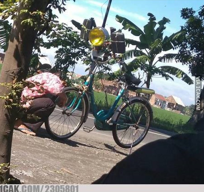 Sepeda jadi motor  Berbagai sumber