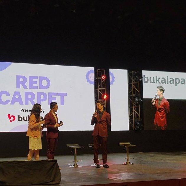 momen song joong-ki hadiri kondangan © berbagai sumber momen song joong-ki hadiri kondangan © berbagai sumber