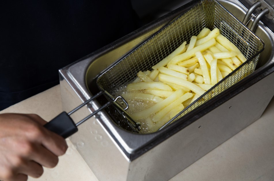 10 Makanan dihindari Dewi Sandra, bobot turun 10 kg dalam 2,5 bulan