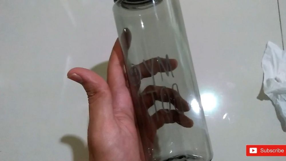 Cara mudah menghilangkan label sablon di botol plastik, auto bersih tanpa bekas