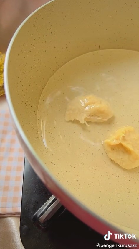 Seporsi bakso ini cuma 204 kalori, begini 7 cara membuatnya yang antiribet