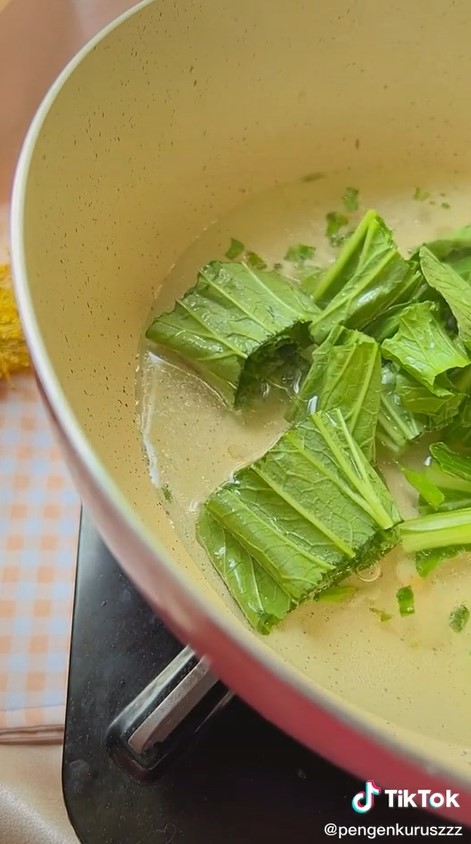 Seporsi bakso ini cuma 204 kalori, begini 7 cara membuatnya yang antiribet