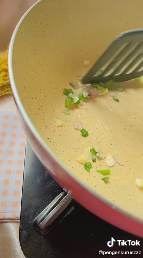 Seporsi bakso ini cuma 204 kalori, begini 7 cara membuatnya yang antiribet