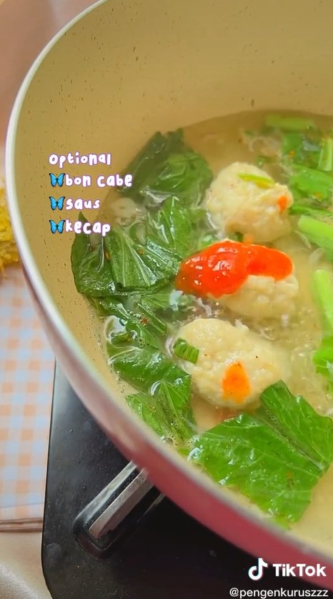 Seporsi bakso ini cuma 204 kalori, begini 7 cara membuatnya yang antiribet