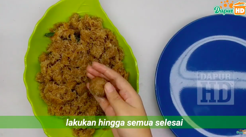 9 Cara bikin kue bugis, enak, lembut, dan antialot meski sudah dingin