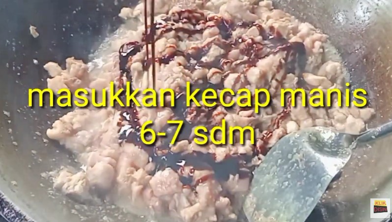 7 Cara membuat topping mi ayam ala pedagang kaki lima, manis dan kental
