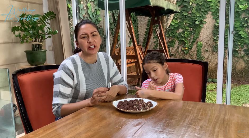 10 Kreasi camilan antiribet ala Donna Agnesia ini bikin betah ngemil di rumah