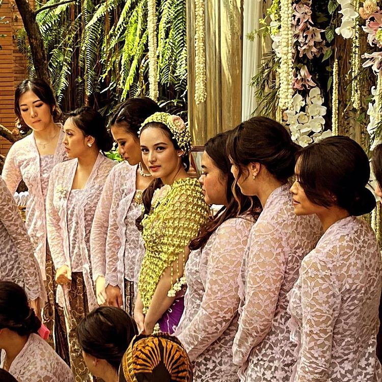 Chelsea Islan siraman  © berbagai sumber