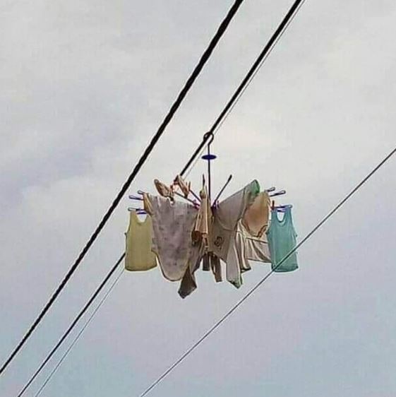 benda ada di tempat yang salah © berbagai sumber benda ada di tempat yang salah © berbagai sumber