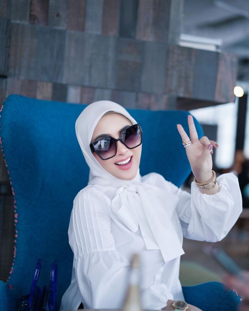 sumber kekayaan Reino Barack dan Syahrini © 2022 berbagai sumber