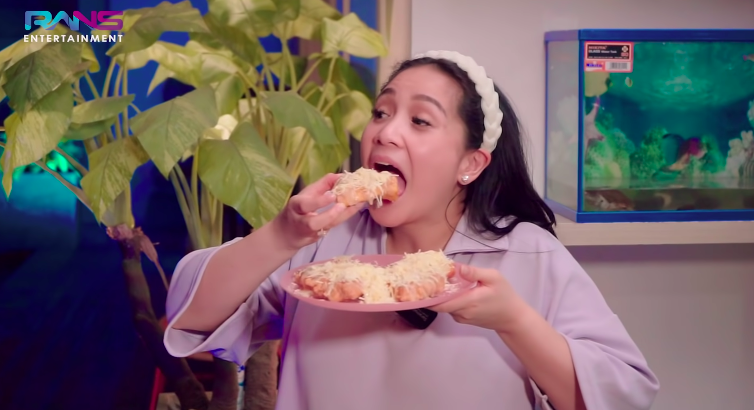 10 Kreasi gorengan ala Nagita Slavina, serba gurih dan bikin nagih