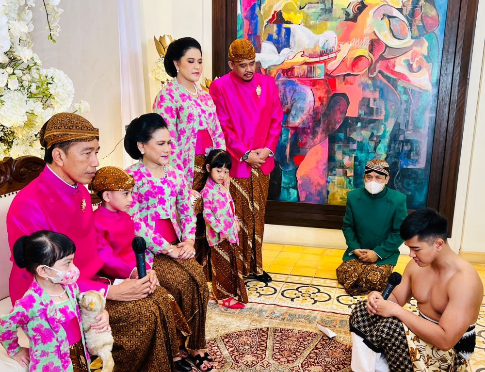 Momen prosesi siraman Kaesang © 2022 brilio.net