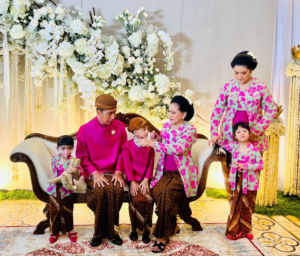 Momen prosesi siraman Kaesang © 2022 brilio.net