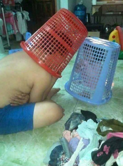 bapak-bapak momong anak © 2022 brilio.net bapak-bapak momong anak © 2022 brilio.net