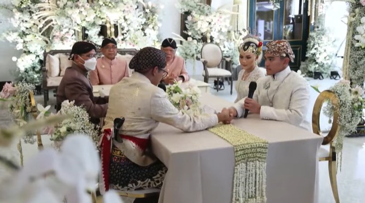 Akad nikah kaesang dan erina © 2022 brilio.net