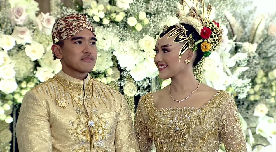 Makeup Erina akad dan panggih YouTube