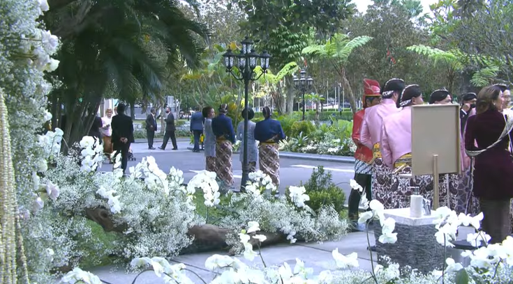 detail dekorasi akad nikah Kaesang © 2022 brilio.net