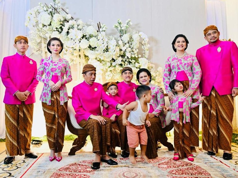 Selvi Ananda di nikah dua adik Gibran © berbagai sumber Selvi Ananda di nikah dua adik Gibran © berbagai sumber