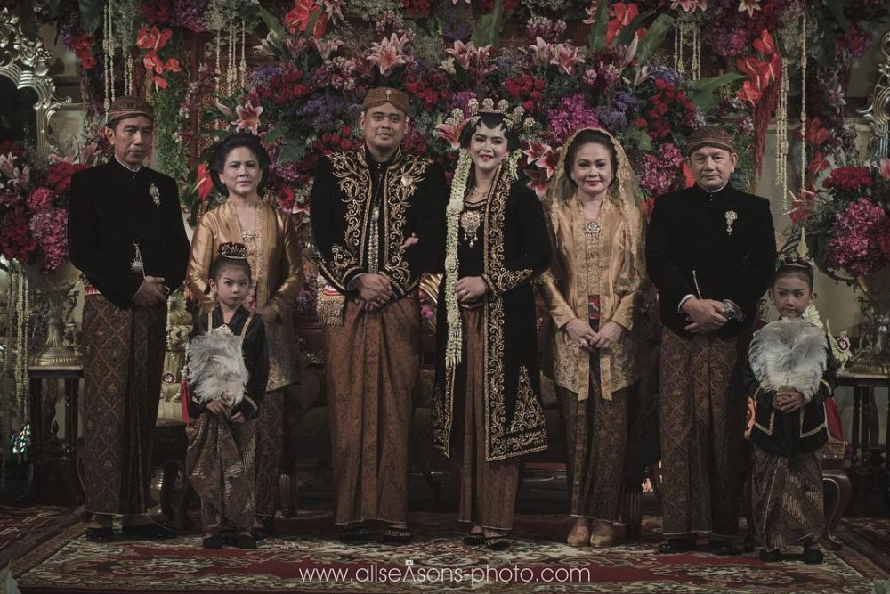 beda gaya Selvi Kahiyang Erina akad nikah © berbagai sumber beda gaya Selvi Kahiyang Erina akad nikah © berbagai sumber