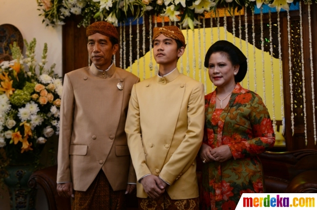 Disebut miliki wajah 'njawani', intip 10 pesona Iriana Jokowi di pernikahan ketiga anaknya