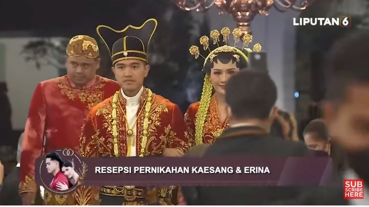 11 Momen resepsi kedua Kaesang-Erina Gudono, tampil dengan busana singkepan khas Raja Mataram