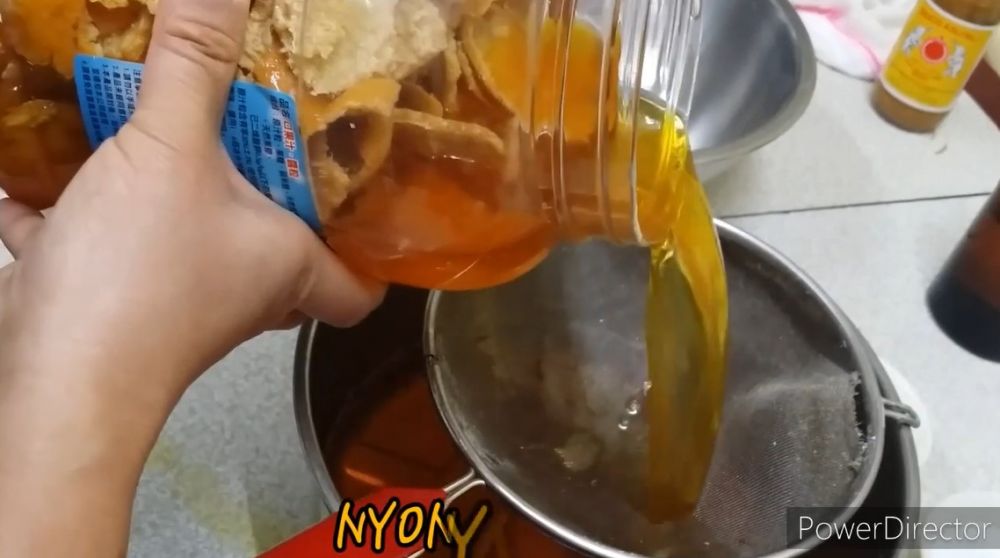 7 Cara membuat sabun cuci piring homemade dari kulit jeruk, ekonomis dan bikin keset