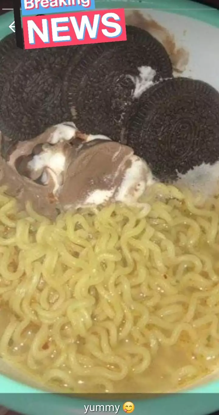 makanan nyeleneh biskuit © berbagai sumber makanan nyeleneh biskuit © berbagai sumber