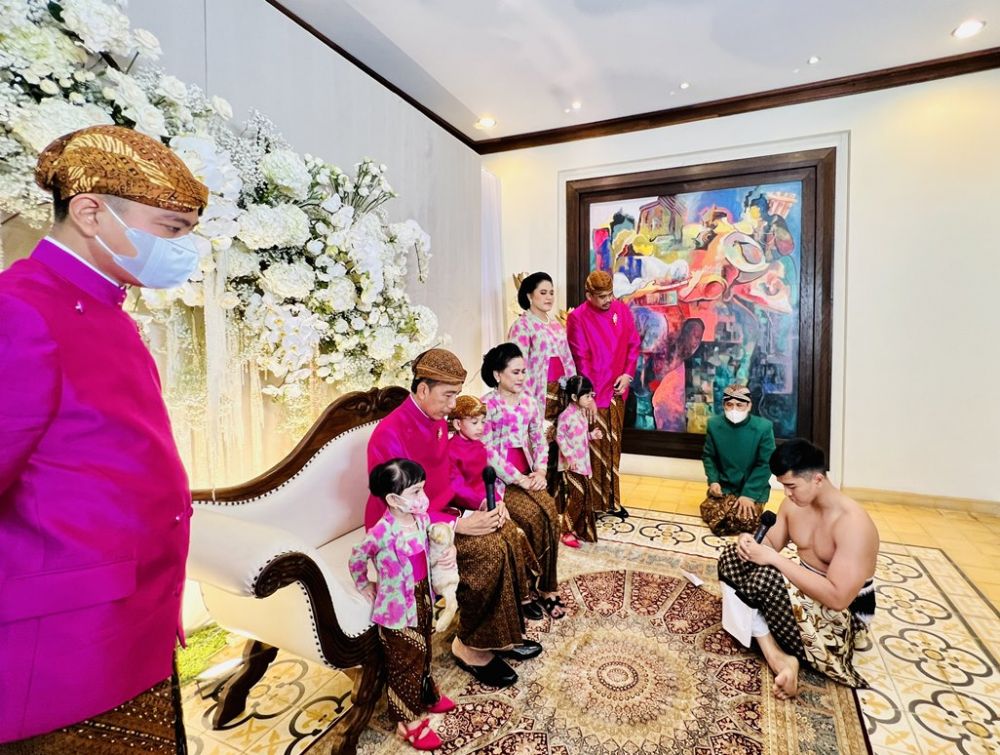 Intip 7 potret kediaman Presiden Joko Widodo di Solo, asri dan penuh barang artistik