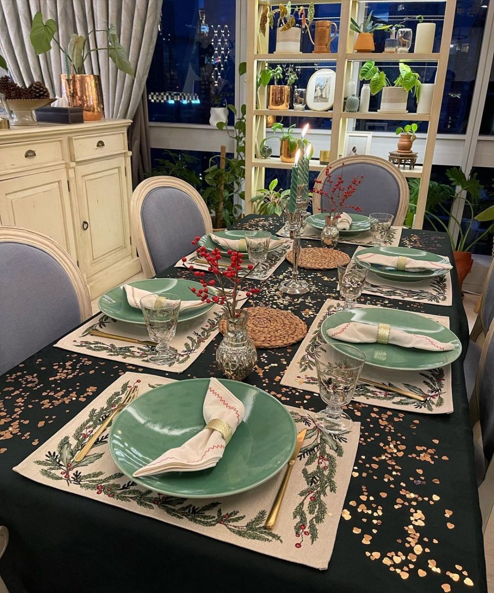 Rianti Cartwright kumpul Instagram