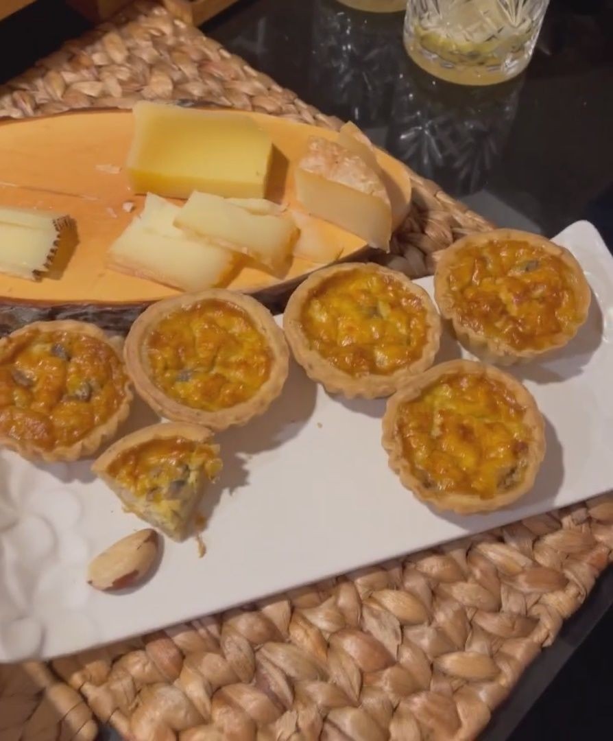 Rianti Cartwright kumpul Instagram