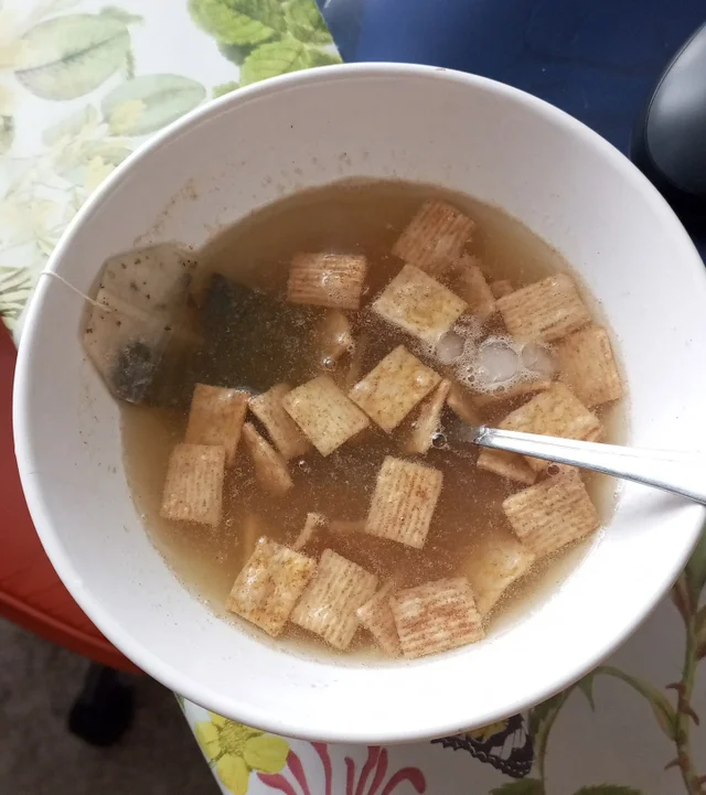 cara nggak biasa makan sereal © berbagai sumber