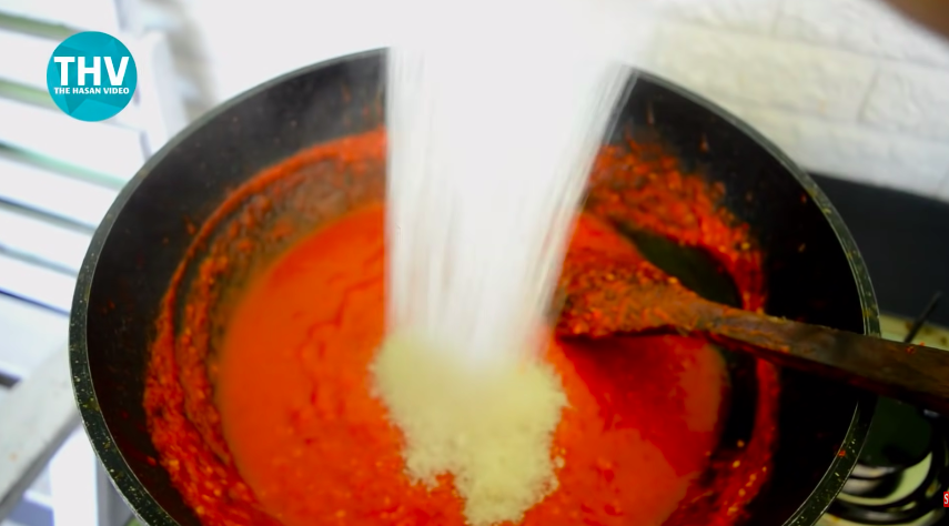 9 Trik bikin keripik sanjai, gurih, pedas, dan tetap renyah hingga sebulan