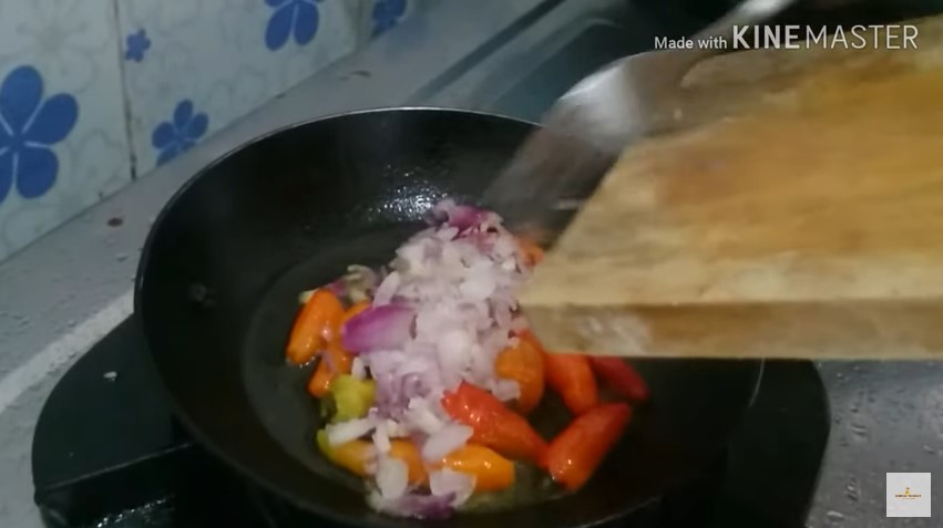Tanpa cobek dan blender, trik simpel membuat sambal ini cocok buat anak kos