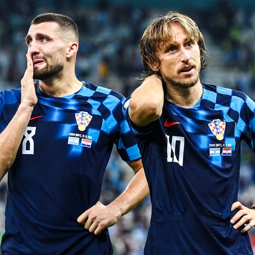 Momen penghormatan Luka Modric, maestro sepak bola ini dapat aplaus satu stadion meski kalah