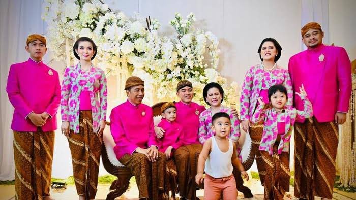 gaya santuy cucu jokowi  © berbagai sumber gaya santuy cucu jokowi  © berbagai sumber