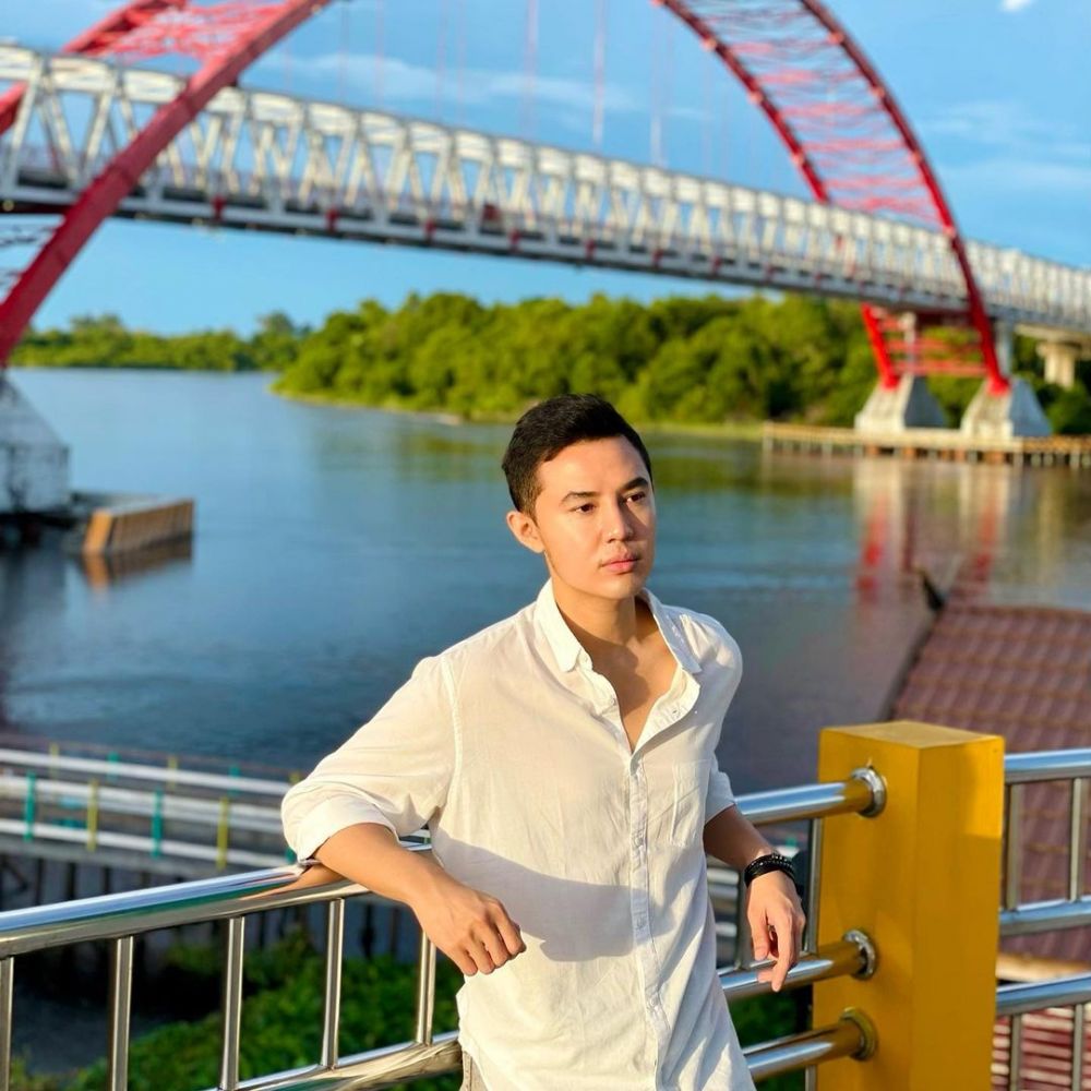 potret terbaru pemain GGS yang kini jadi notaris PPAT © berbagai sumber