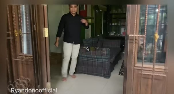 rumah ryan dono © YouTube rumah ryan dono © YouTube