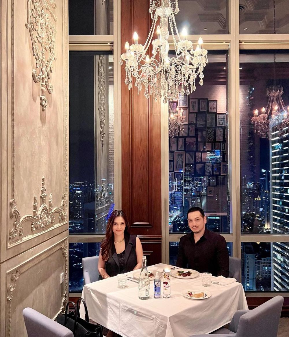 potret harmonis rumah tangga cut tari & richard kevin © berbagai sumber